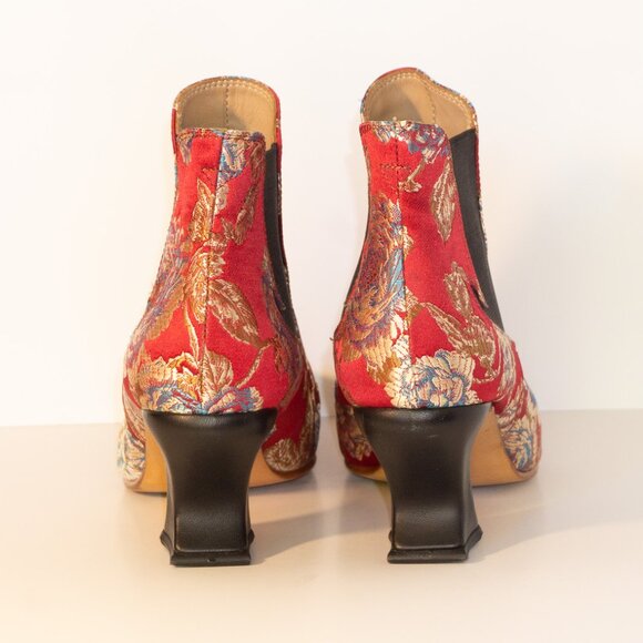 JOHN FLUEVOG Jacquard Rouge Floral w/box - Picture 3 of 4